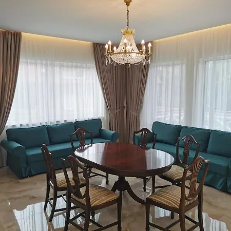 Lounge Luxory Apartman *