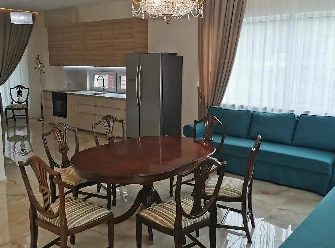 Lounge Luxory * קלייפדה