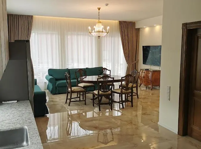 דירה Lounge Luxory קלייפדה