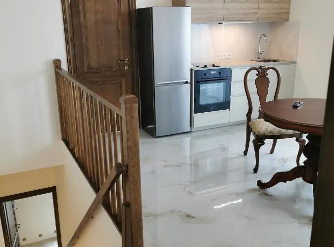 Lounge Luxory קלייפדה